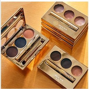 Brow makeover kit - Brow Bar by Reema